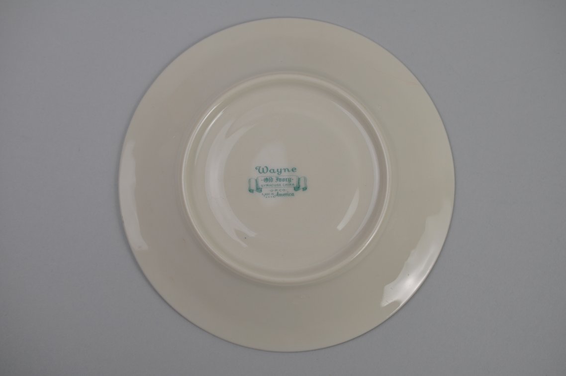 Wayne Syracuse China 19 Teacups & Saucers, photo 13 of 20
