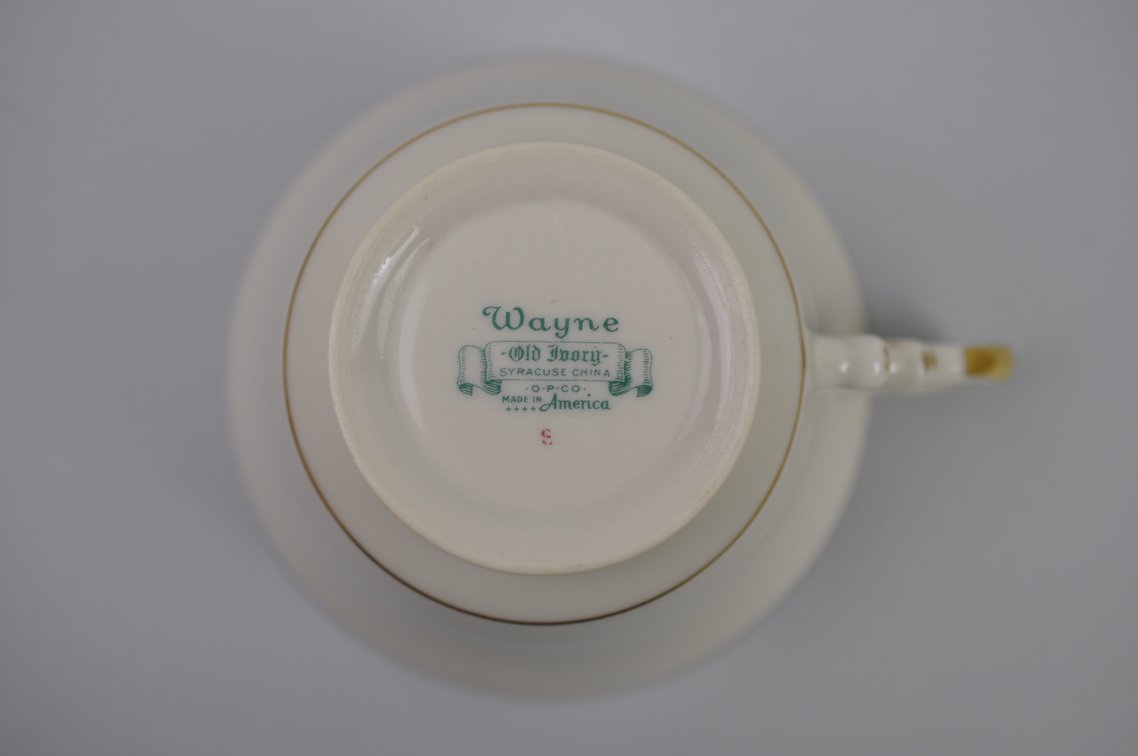 Wayne Syracuse China 19 Teacups & Saucers, photo 16 of 20
