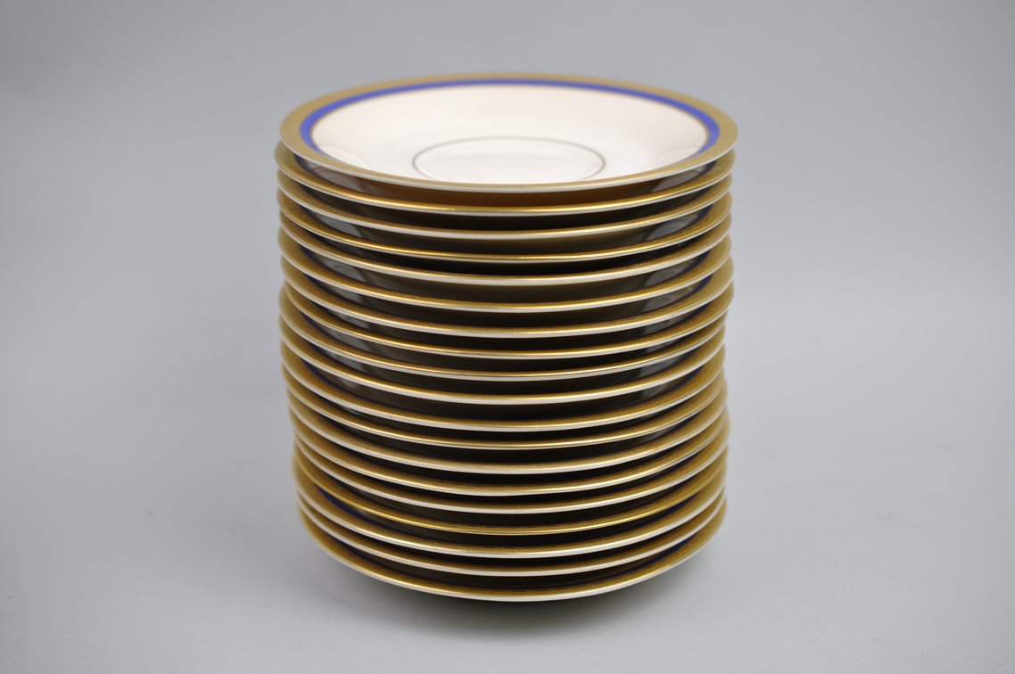 Wayne Syracuse China 19 Teacups & Saucers, photo 19 of 20