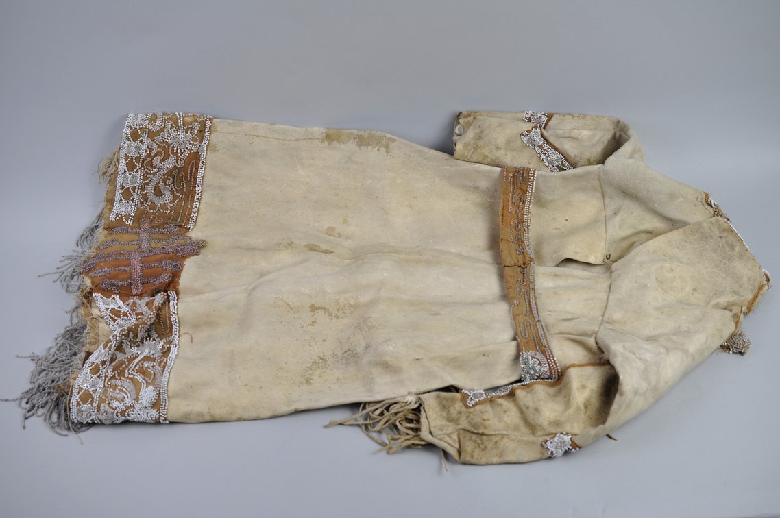 Native American Beaded Buckskin Leather Dress, photo 10 of 20