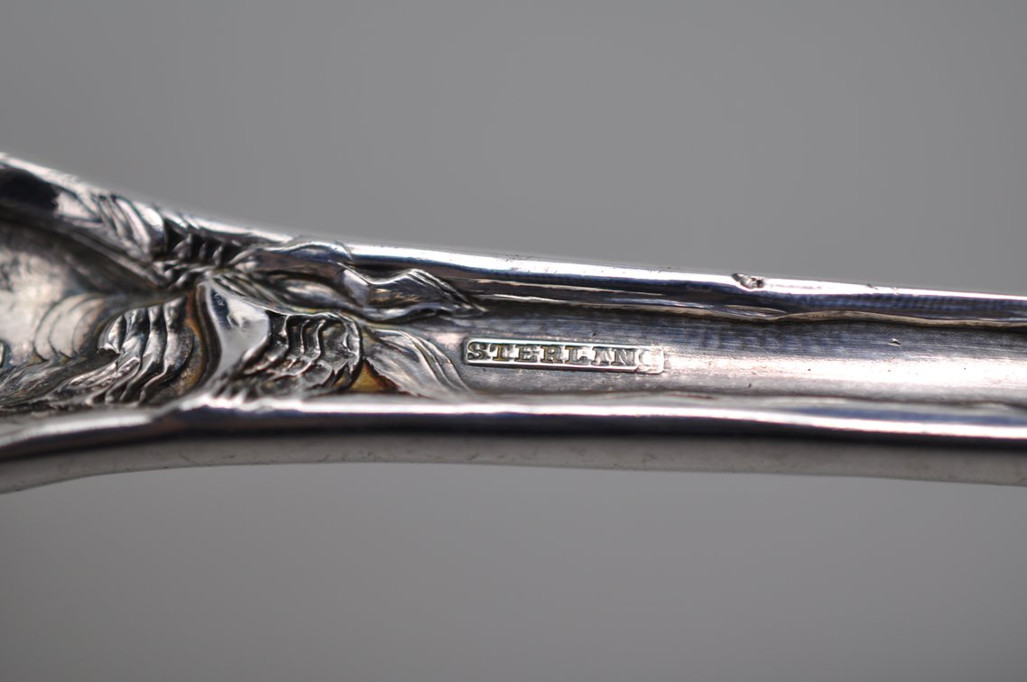 Reed & Barton Les Six Fleurs Pattern Sterling Silver Gravy Ladle, photo 11 of 11