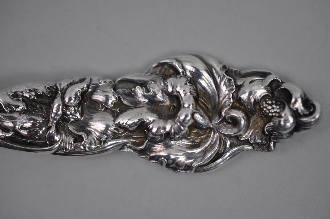Reed & Barton Les Six Fleurs Pattern Sterling Silver Fork, photo 5 of 9