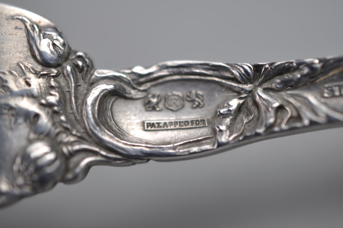 Reed & Barton Les Six Fleurs Sterling Butter Knives, photo 9 of 10