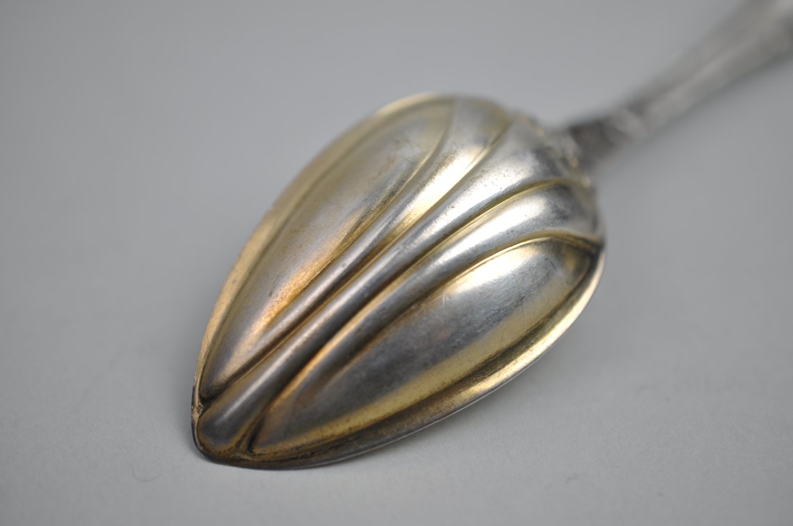 Reed & Barton Les Six Fleurs Sterling Berry Spoon, photo 9 of 12