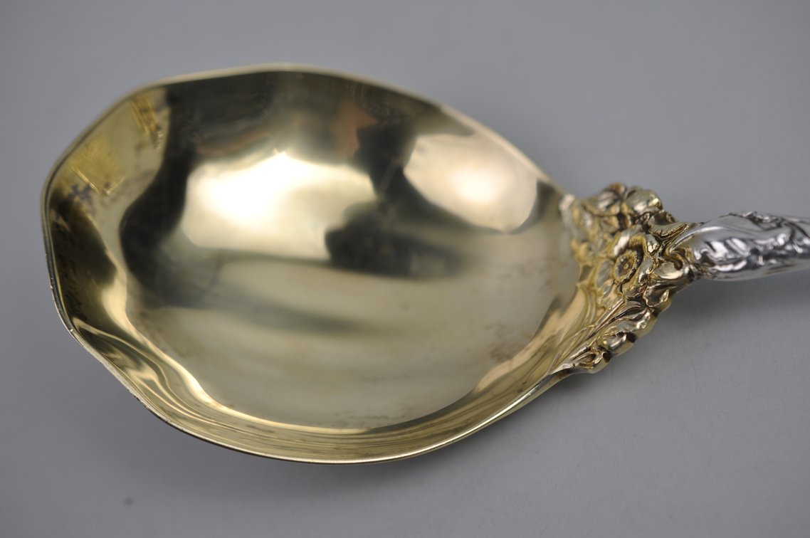 Reed & Barton Les Six Fleurs Sterling Casserole Spoon, photo 3 of 9