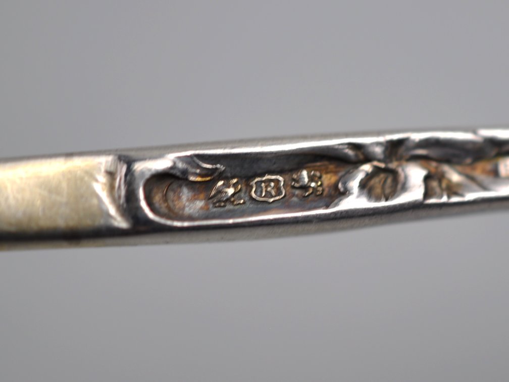 Reed & Barton Les Six Fleurs Sterling Serving Fork, photo 9 of 10