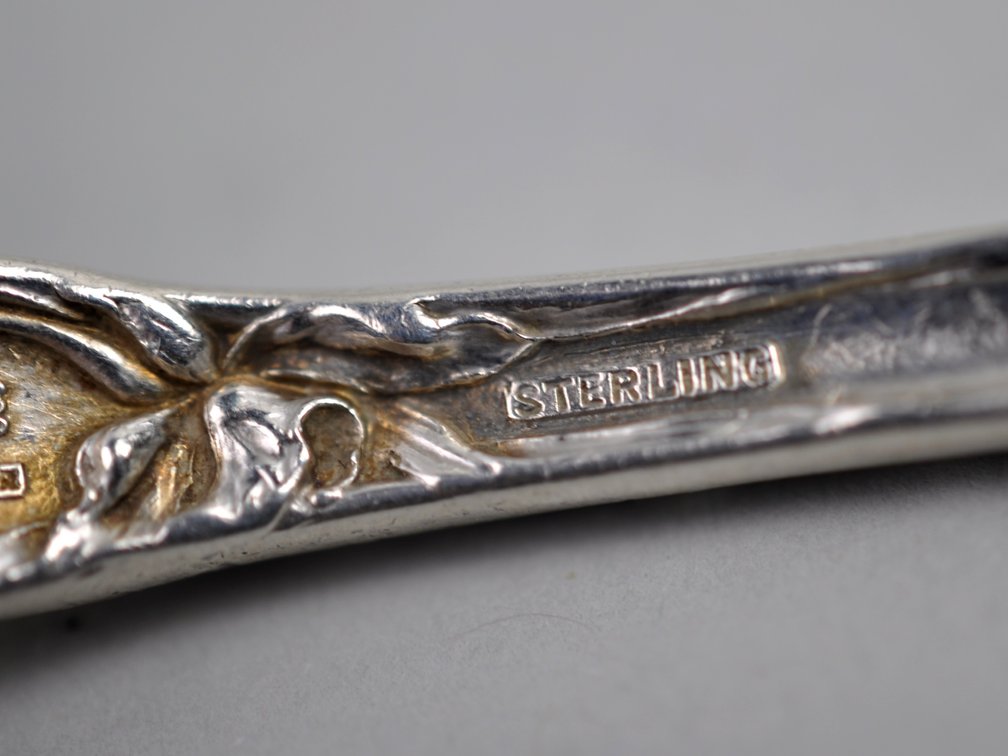 Reed & Barton Les Six Fleurs Sterling Berry Spoon, photo 10 of 10
