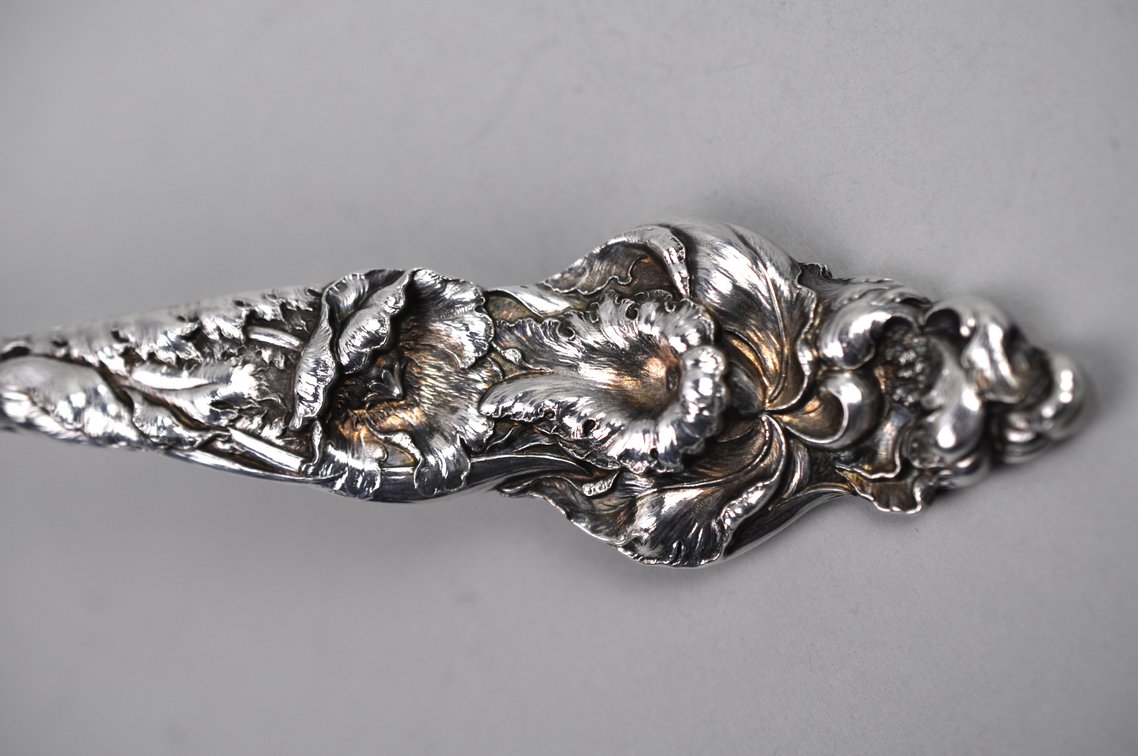 Reed & Barton Les Six Fleurs Pattern Sterling Silver Gravy Ladle, photo 6 of 11