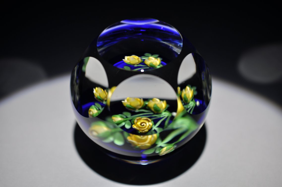 Perthshire 1992 Yellow Rose Paperweight