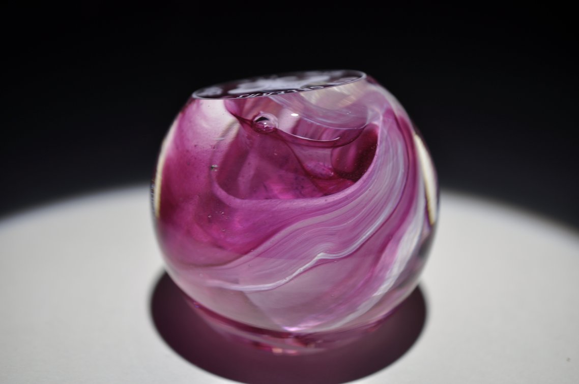 P.C.A. 2013 New Orleans Swirl Paperweight, photo 9 of 10