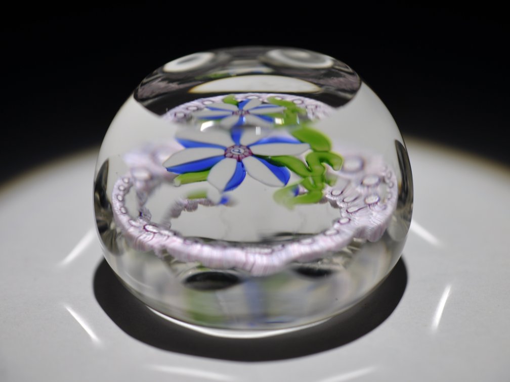 Perthshire 1976c Lampwork Mini Flower