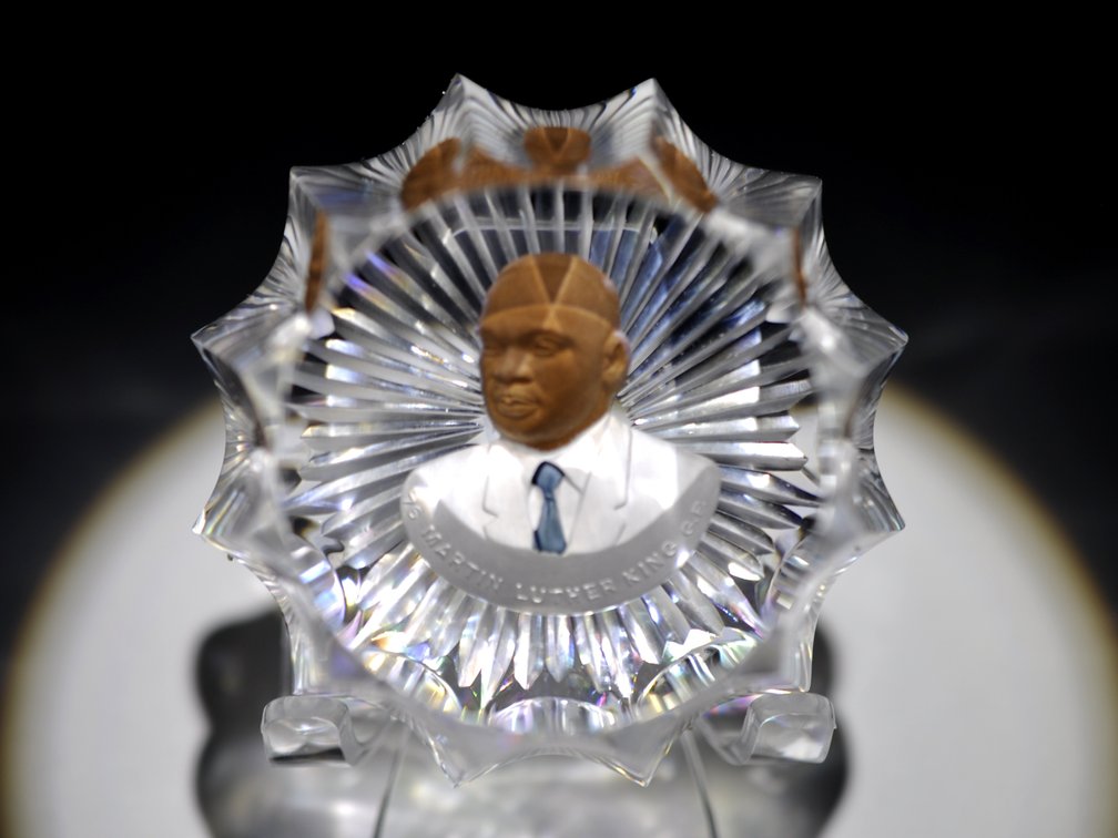 Cristal d'Albret 1976 MLK Jr Sulphide