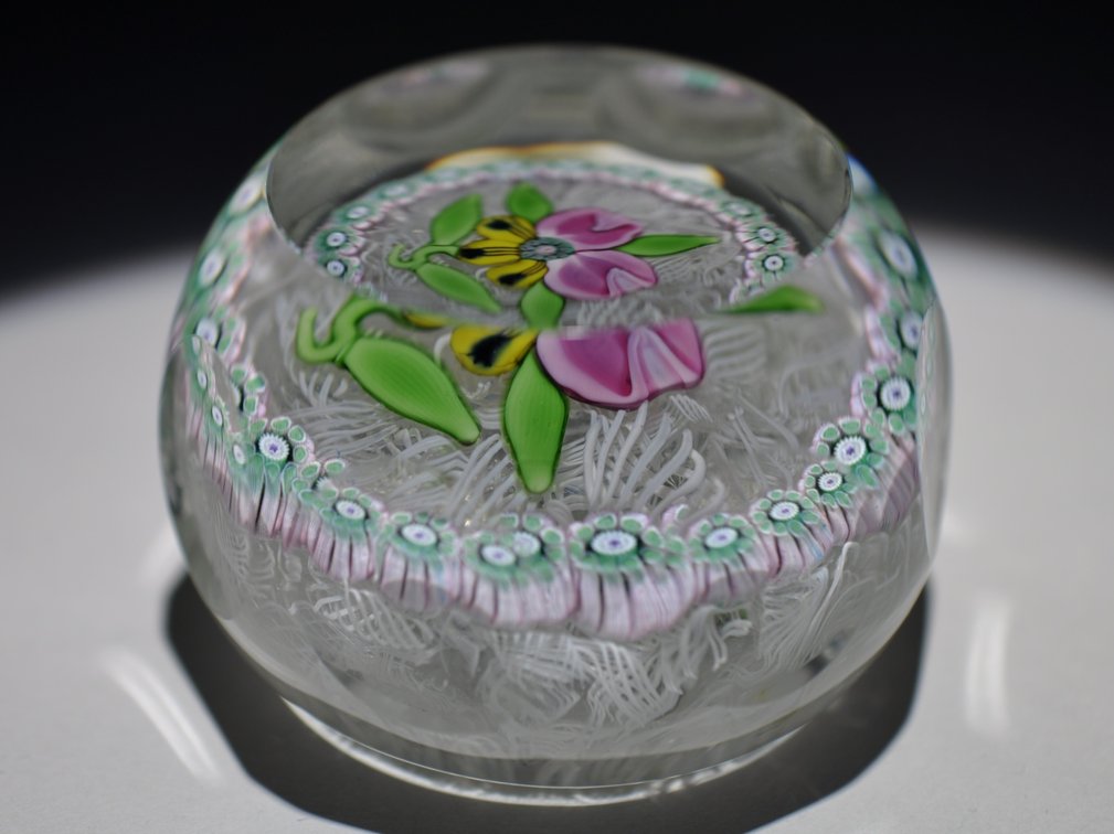 Perthshire 1971 Pansy Paperweight