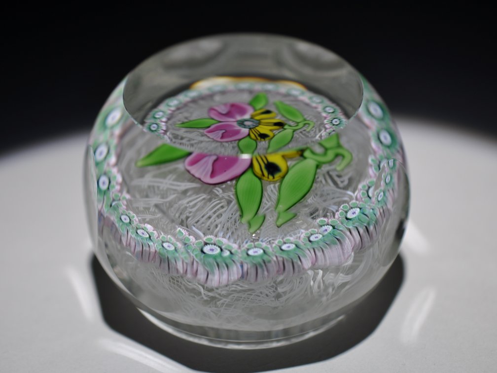 Perthshire 1971 Pansy Paperweight, photo 9 of 9