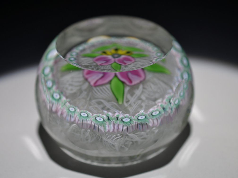 Perthshire 1971 Pansy Paperweight