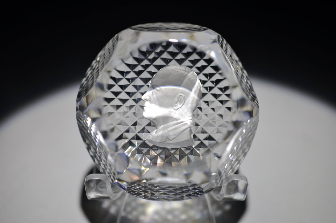 Baccarat 1955 Eisenhower Sulphide