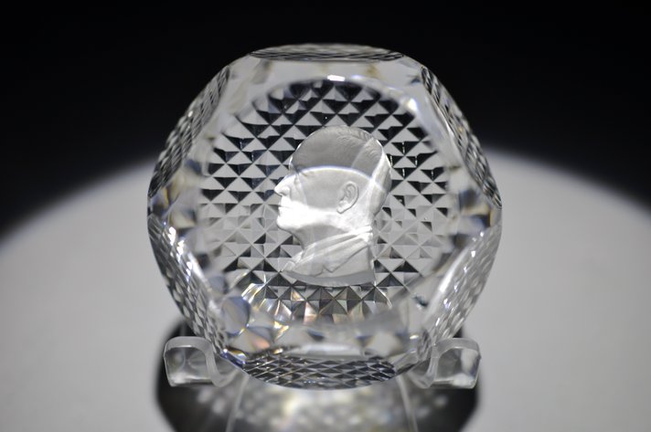Baccarat 1955 Eisenhower Sulphide