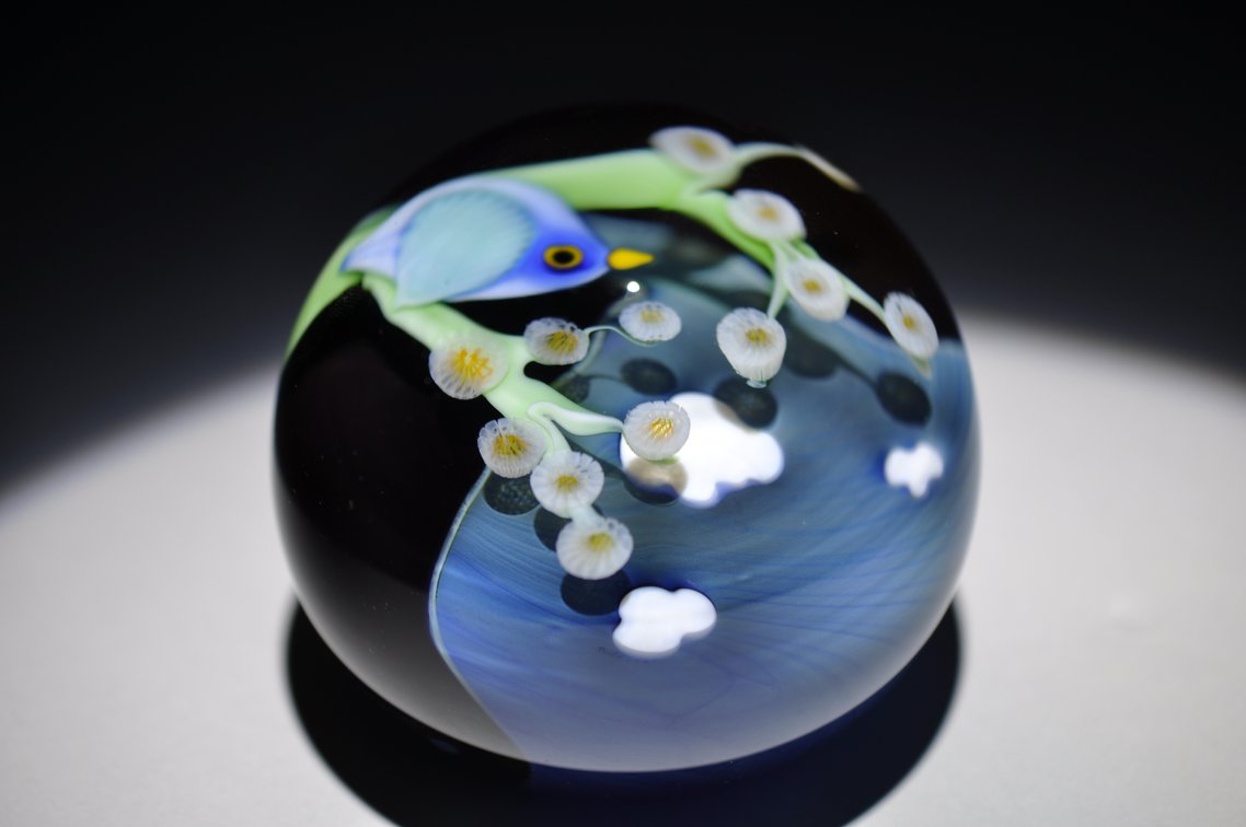 Orient & Flume 1979 Bird Paperweight