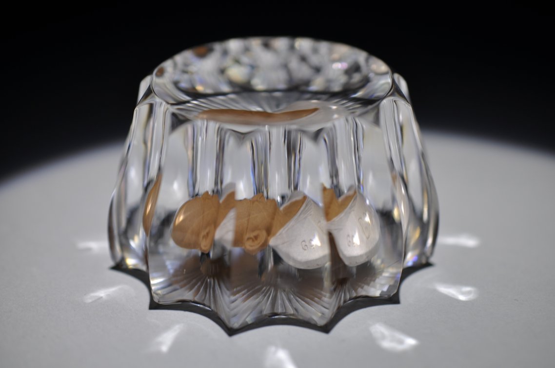 Cristal d'Albret Gandhi Cameo Paperweight