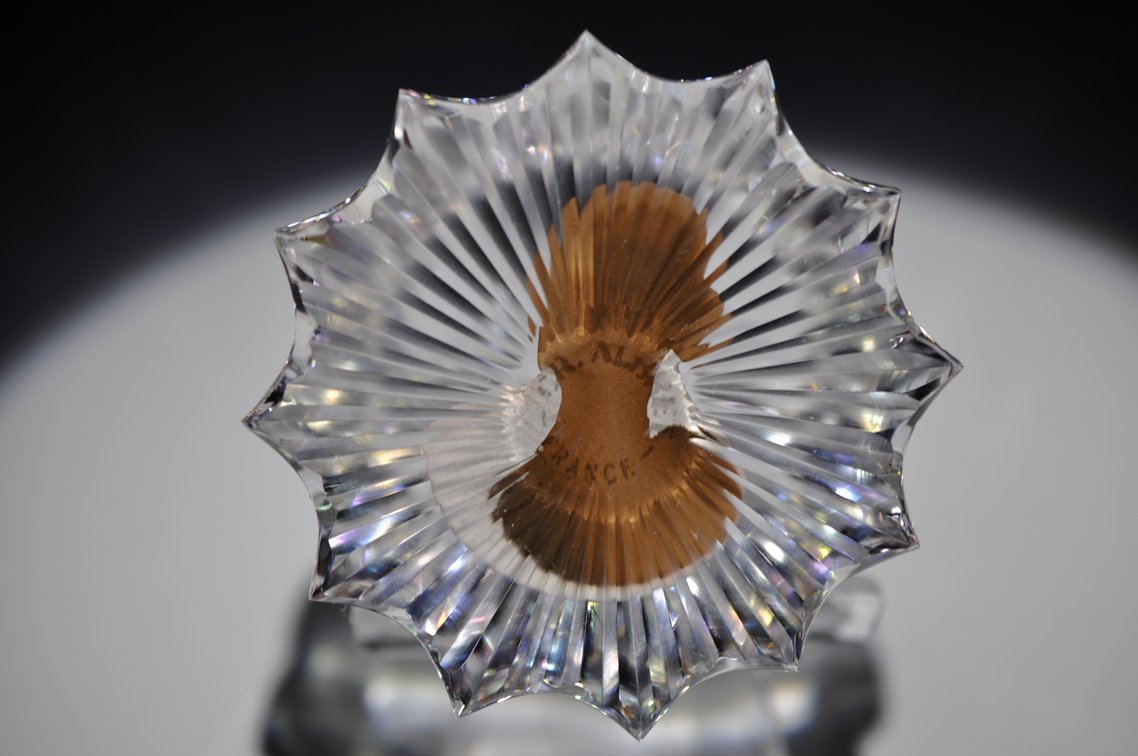 Cristal d'Albret Gandhi Cameo Paperweight