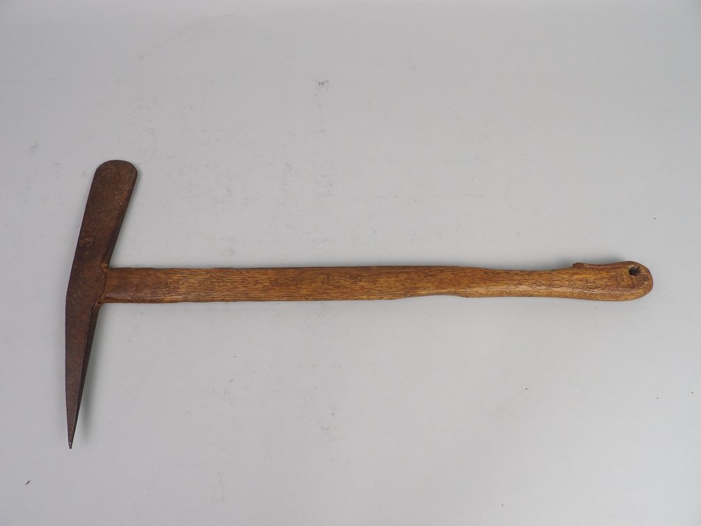 Hand Forged Spiked Tomahawk, photo 2 of 7
