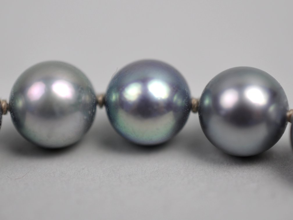 Silver/Blue Pearls Strand, photo 7 of 11