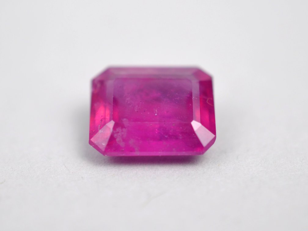 Fashioned Red Ruby, photo 2 of 9
