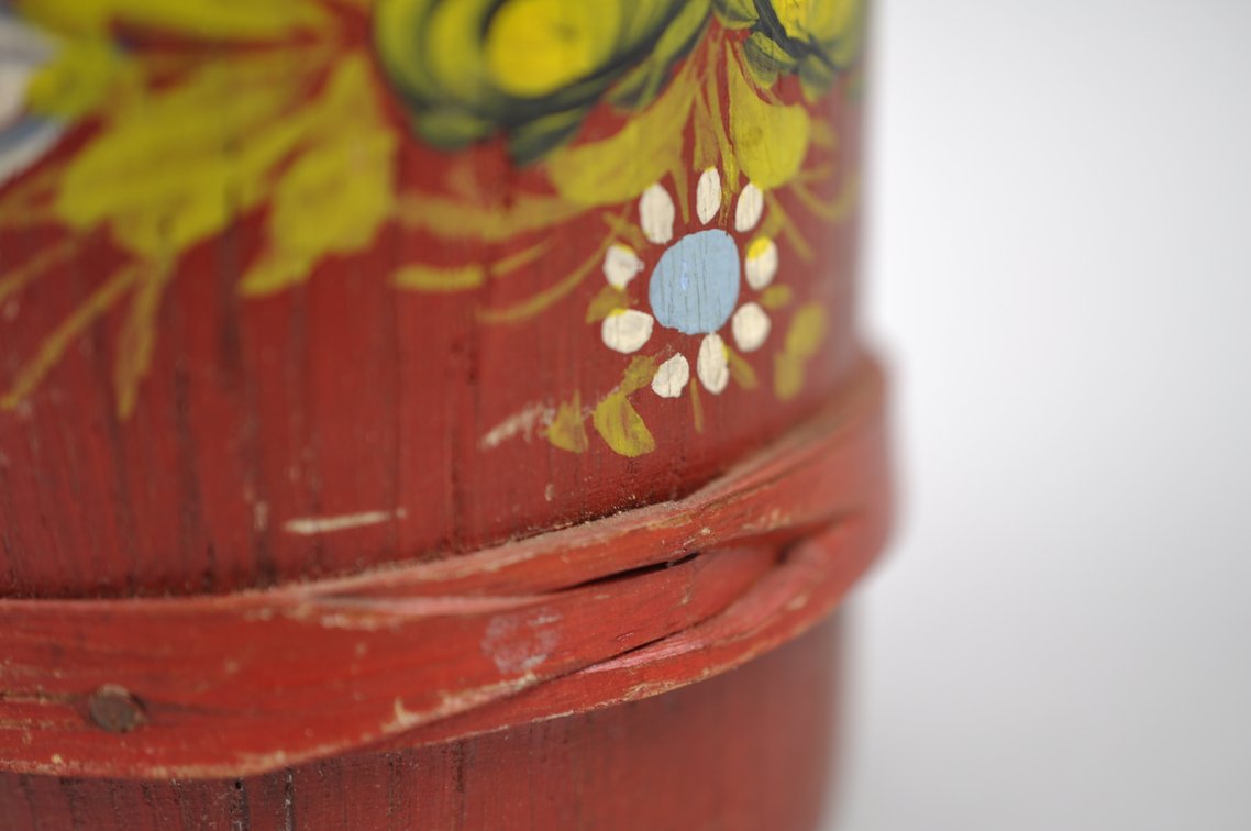 Wooden Wall Bucket Salesman Sample, photo 9 of 9