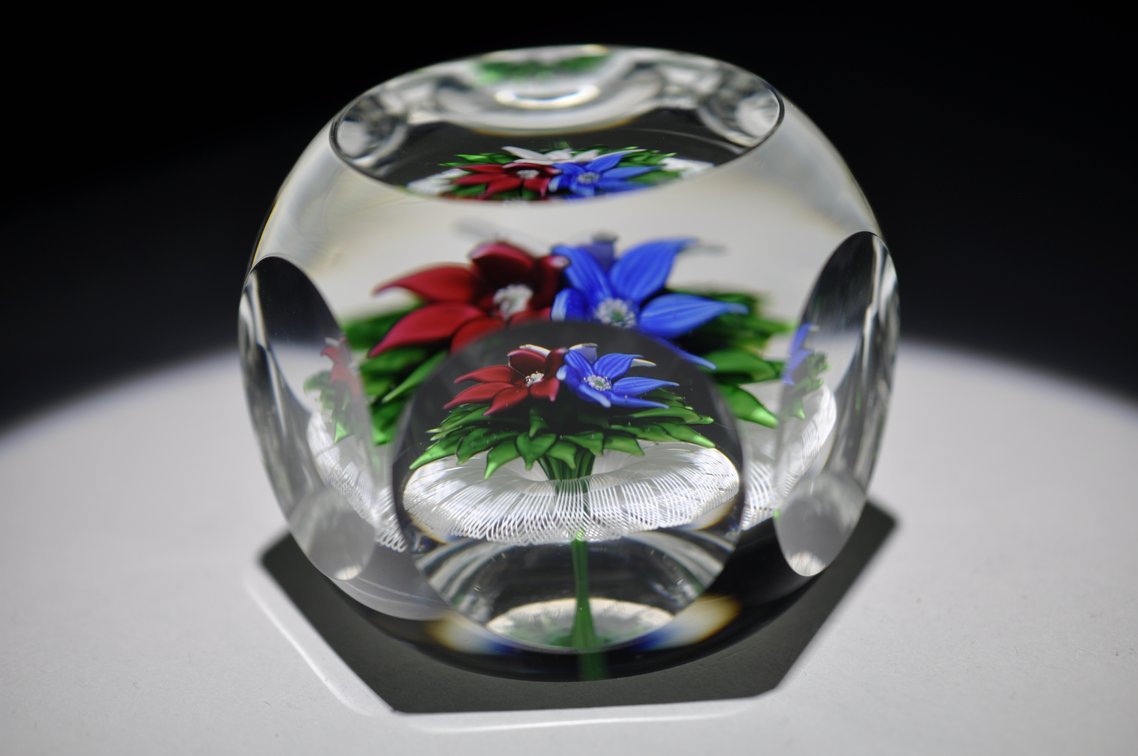 St. Louis 1978 Floral Bouquet Weight