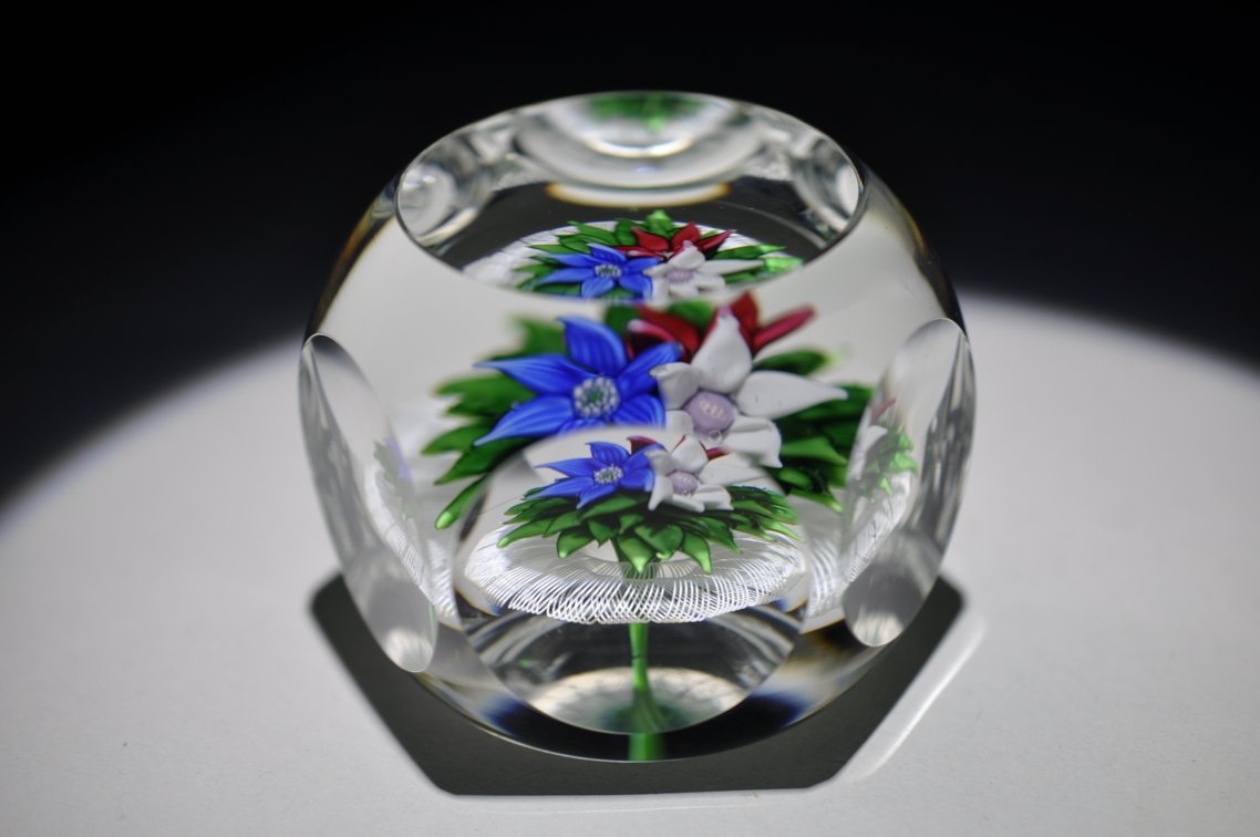 St. Louis 1978 Floral Bouquet Weight
