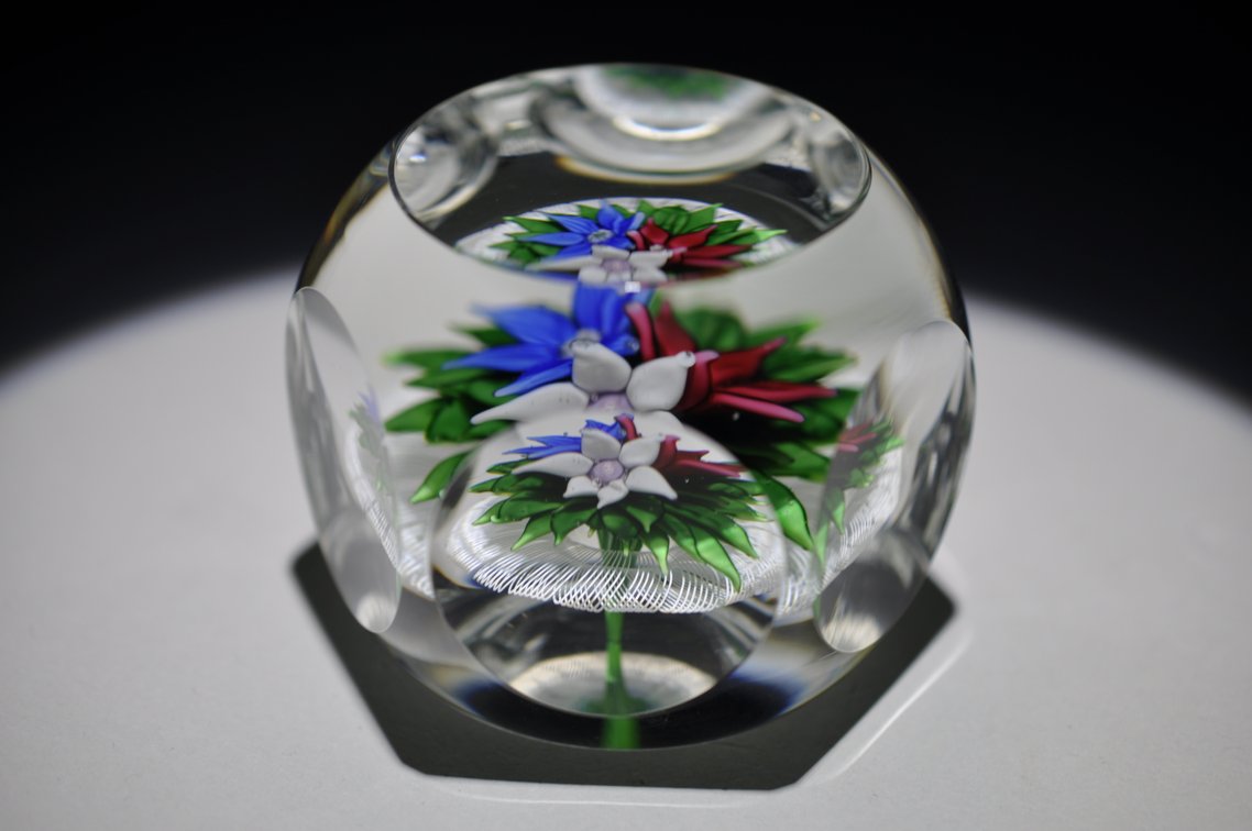 St. Louis 1978 Floral Bouquet Weight