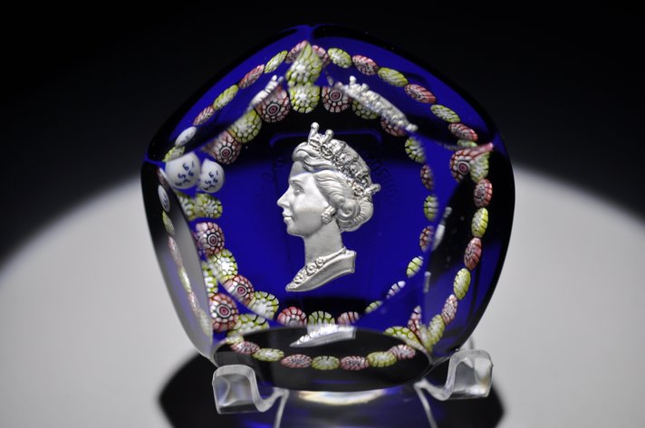 St. Louis Queen Elizabeth II Sulphide