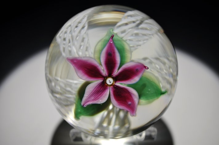 Strathearn 1970 Pink Floral Weight