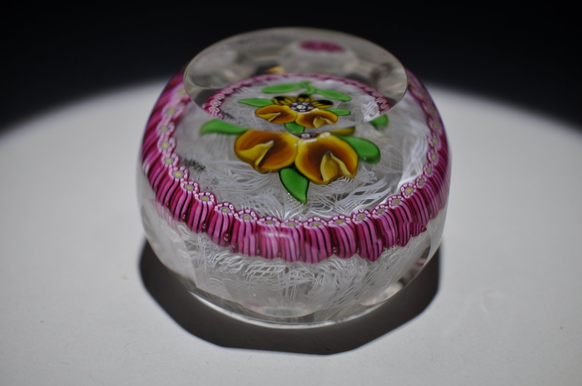 Perthshire 1971 Pansy Paperweight
