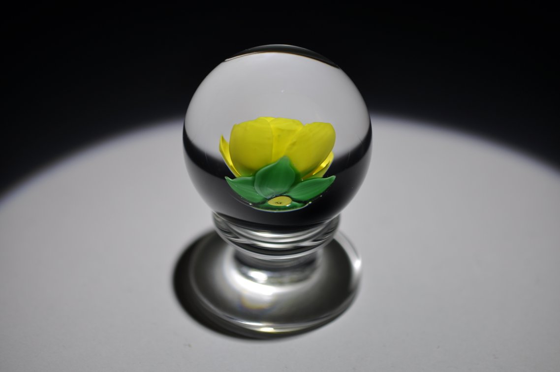 Francis Whittemore Yellow Rose Pedestal
