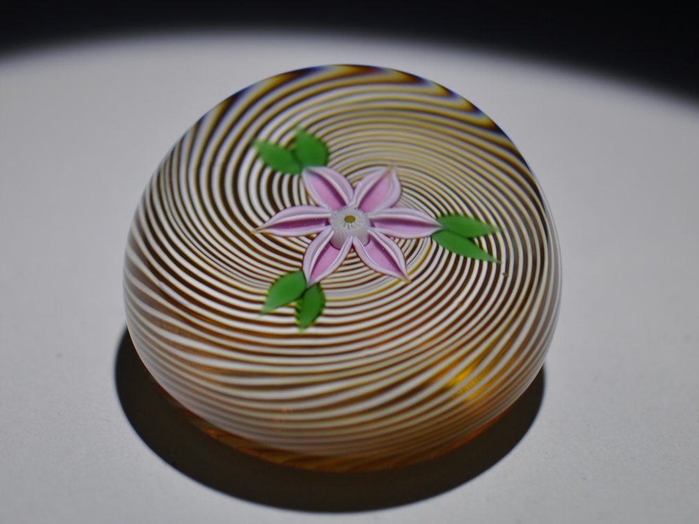 Perthshire 1981 Miniature Flower & Swirl