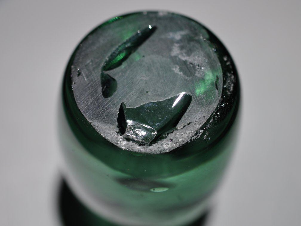 Green Glass Controlled Bubble Dump