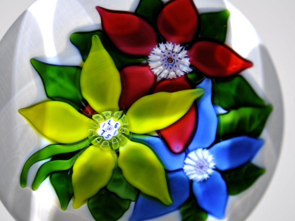 St. Louis 1975 Faceted Floral Paperweight