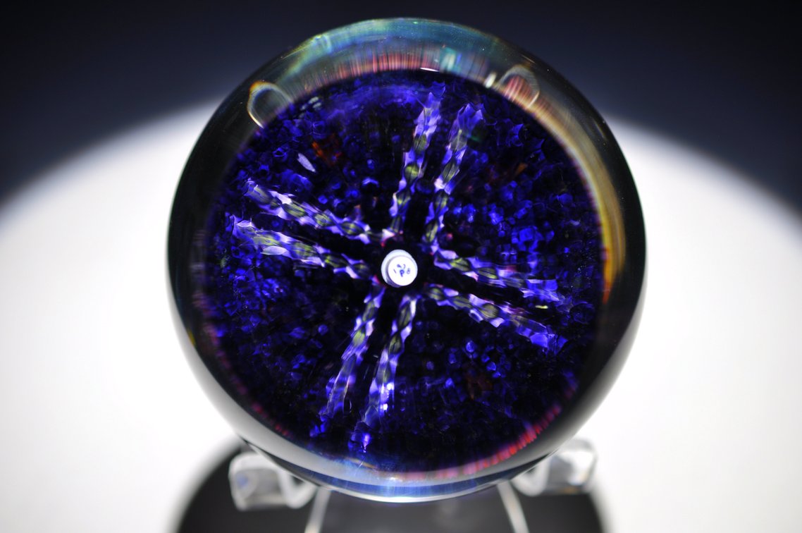 Perthshire 1978 Millefiori Cross Weight
