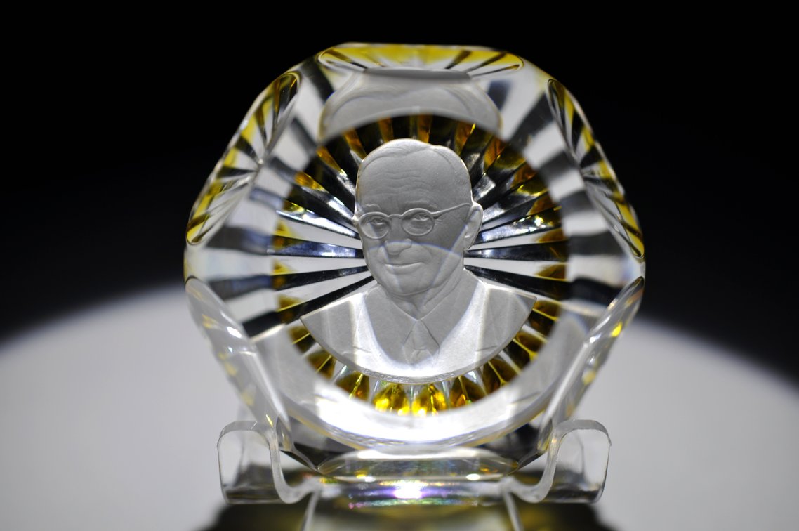 Baccarat 1973 Truman Sulphide Weight