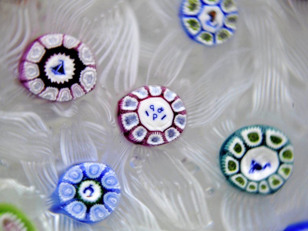 Perthshire 1981 Millefiori PP47 Weight