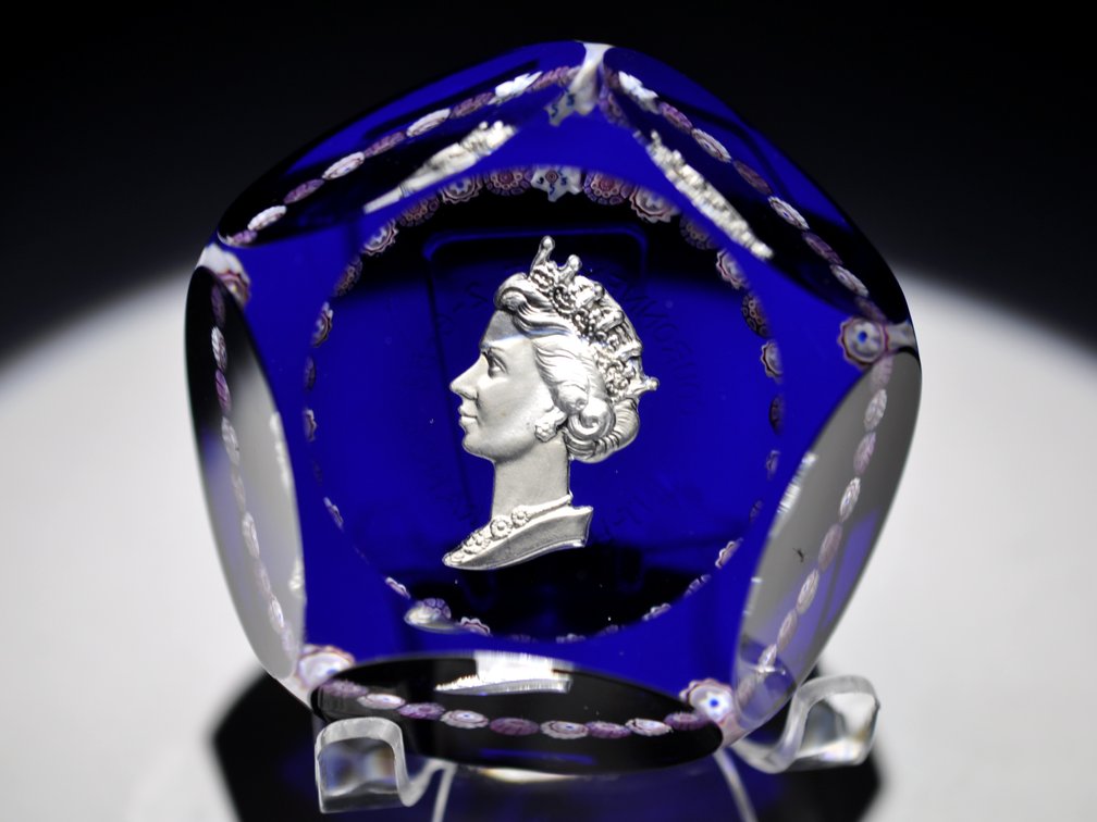 St. Louis 1953 Sulphide Paperweight