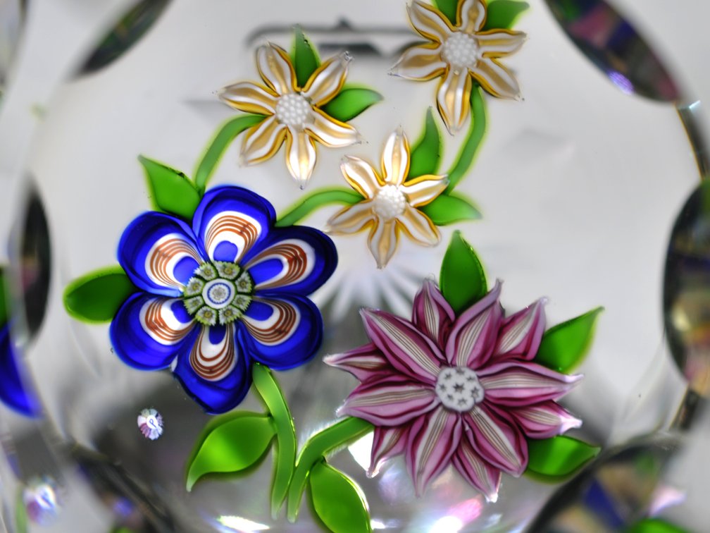 Perthshire Faceted Floral Paperweight