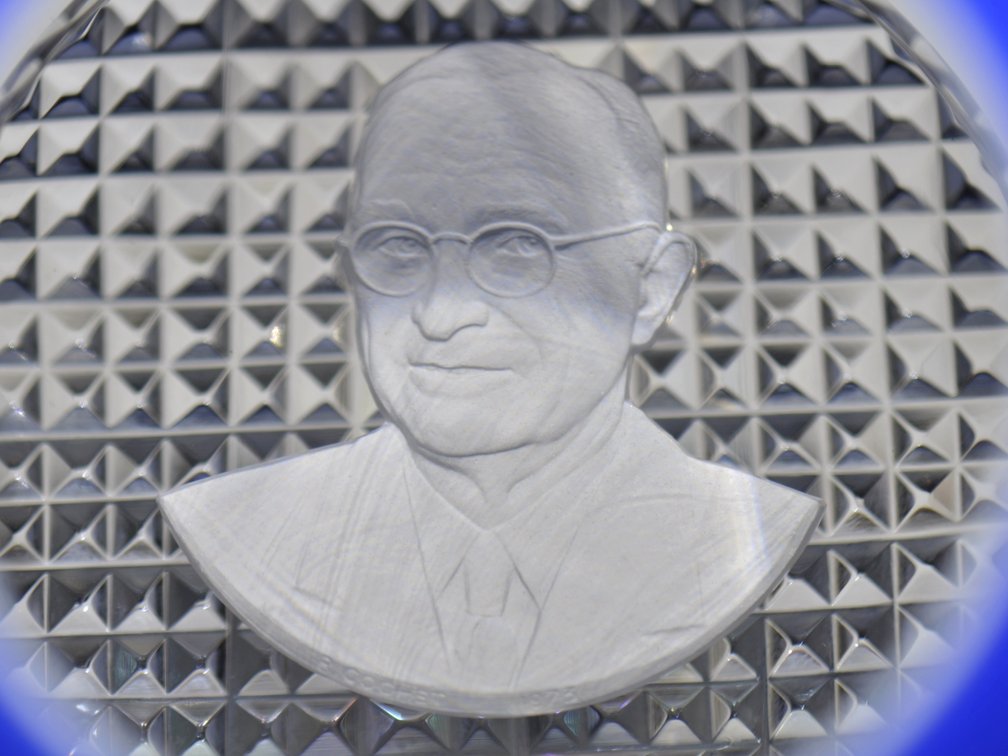 Baccarat Truman Sulphide Cameo