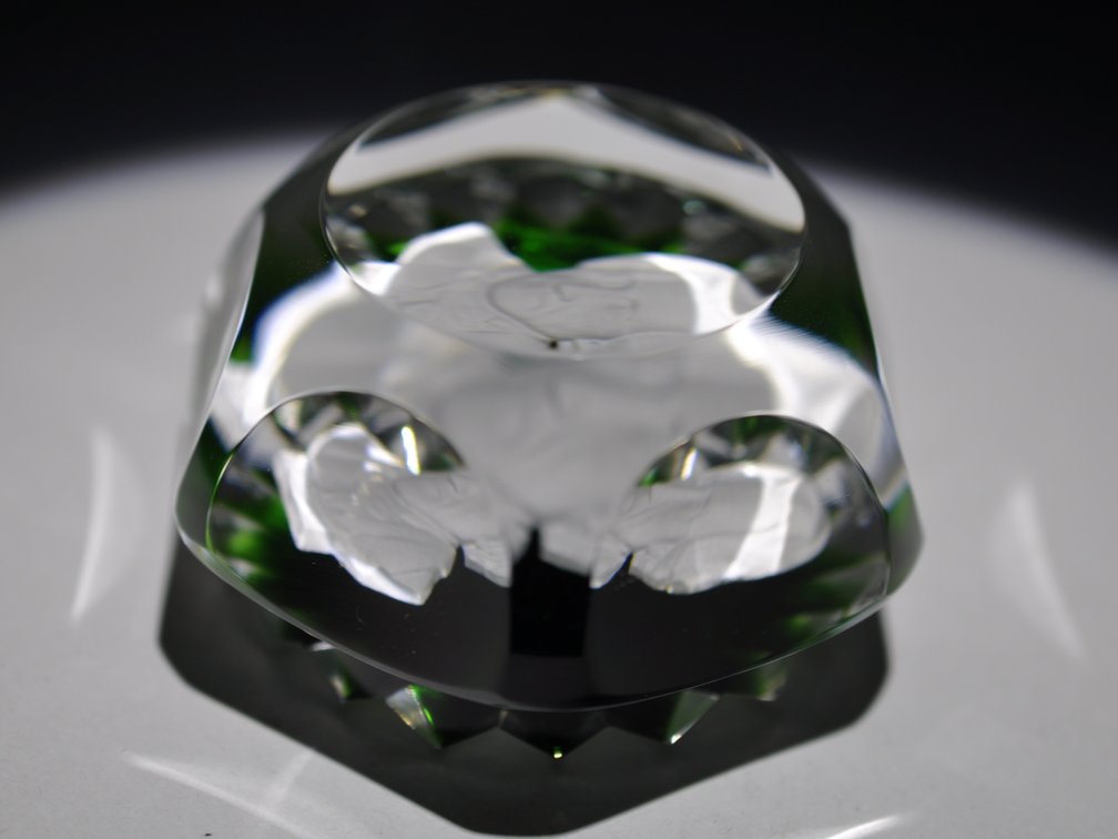 Baccarat Sulphide Portrait Weights