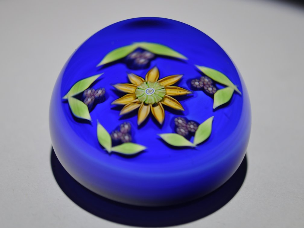 Perthshire 1979 Sunflower Lampwork