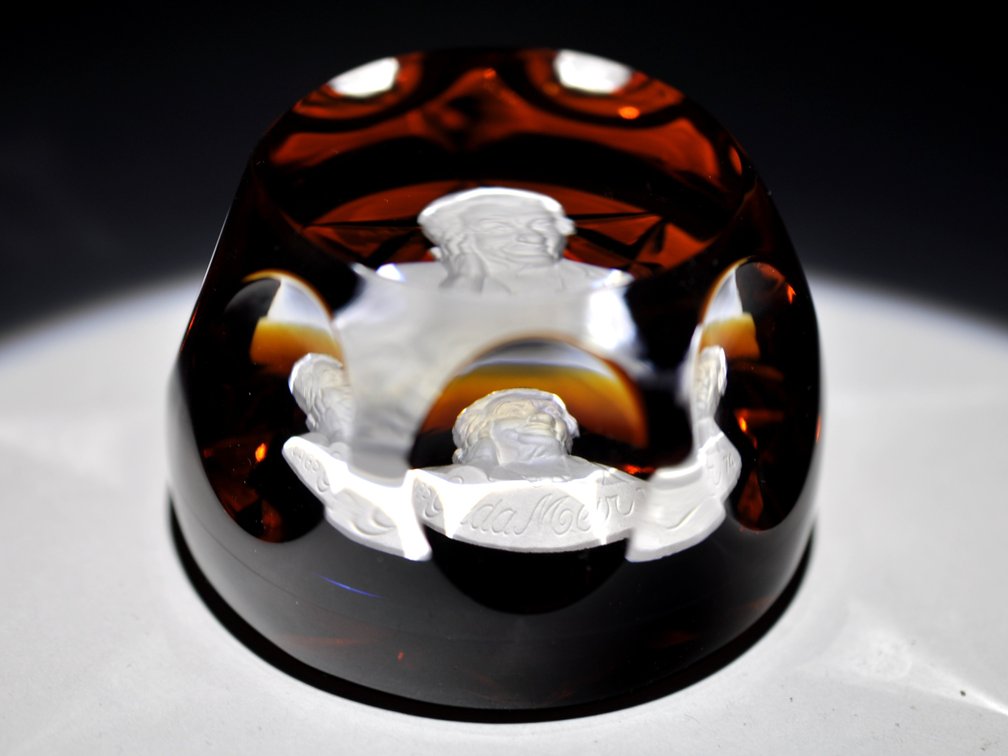 Cristal d'Albret 1974 Golda Meir Weight
