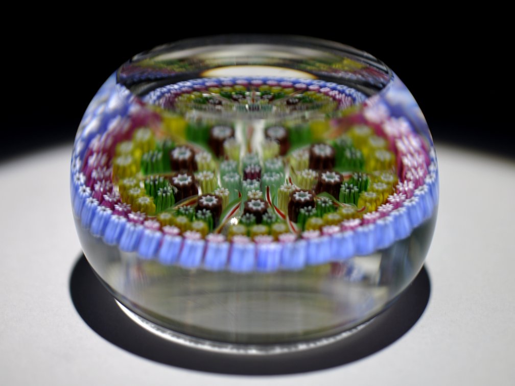 Perthshire 1978 PP28 Millefiori Weight