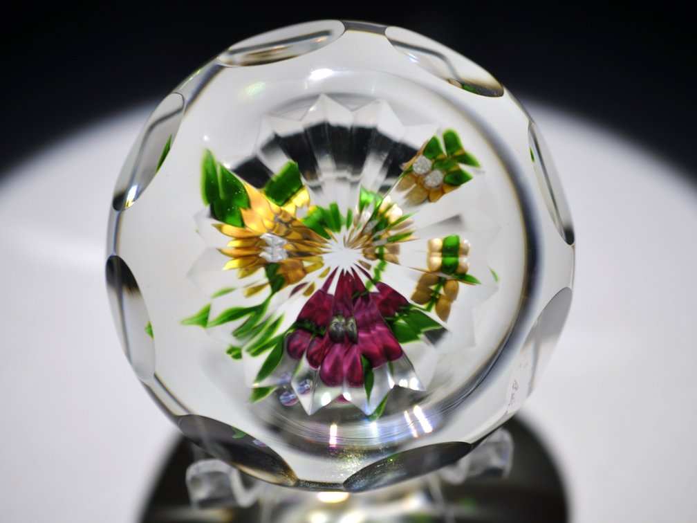 Perthshire 1979 Floral Bouquet