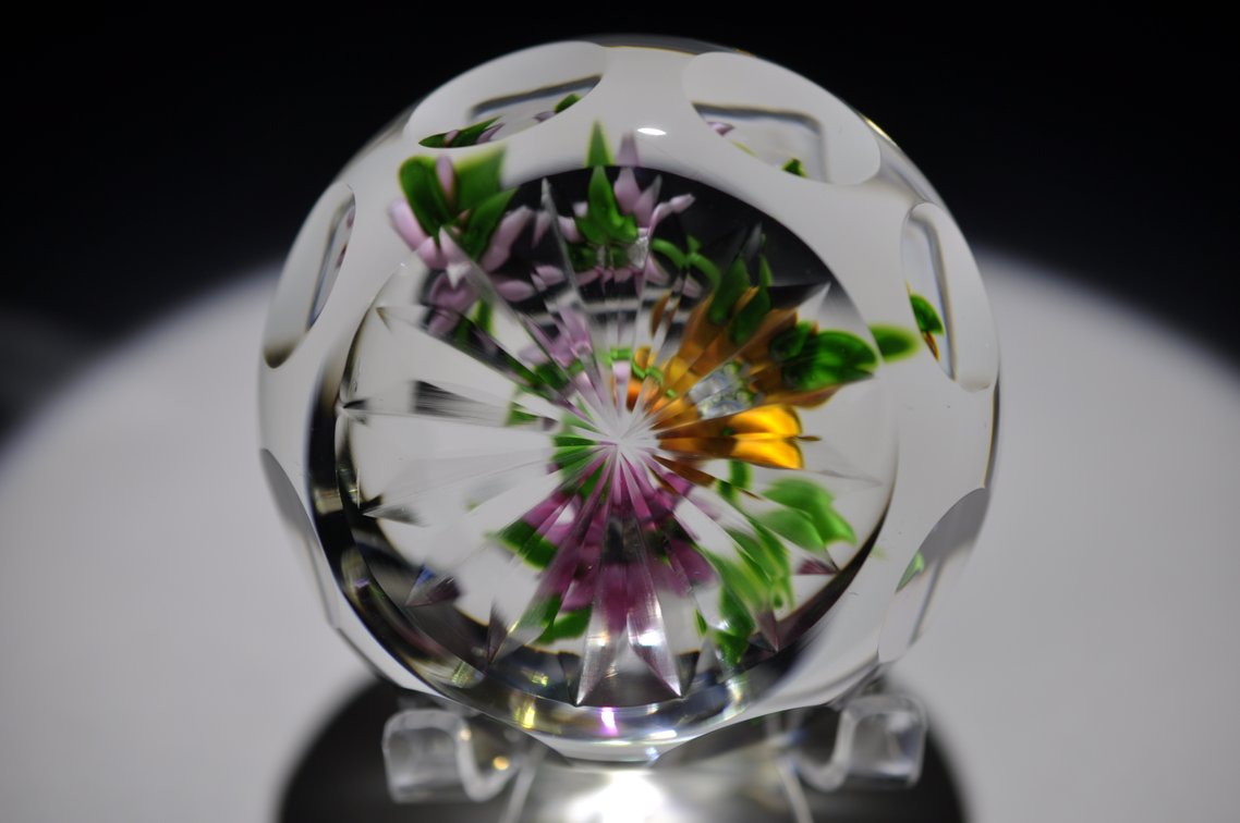 Perthshire Faceted Floral Paperweight